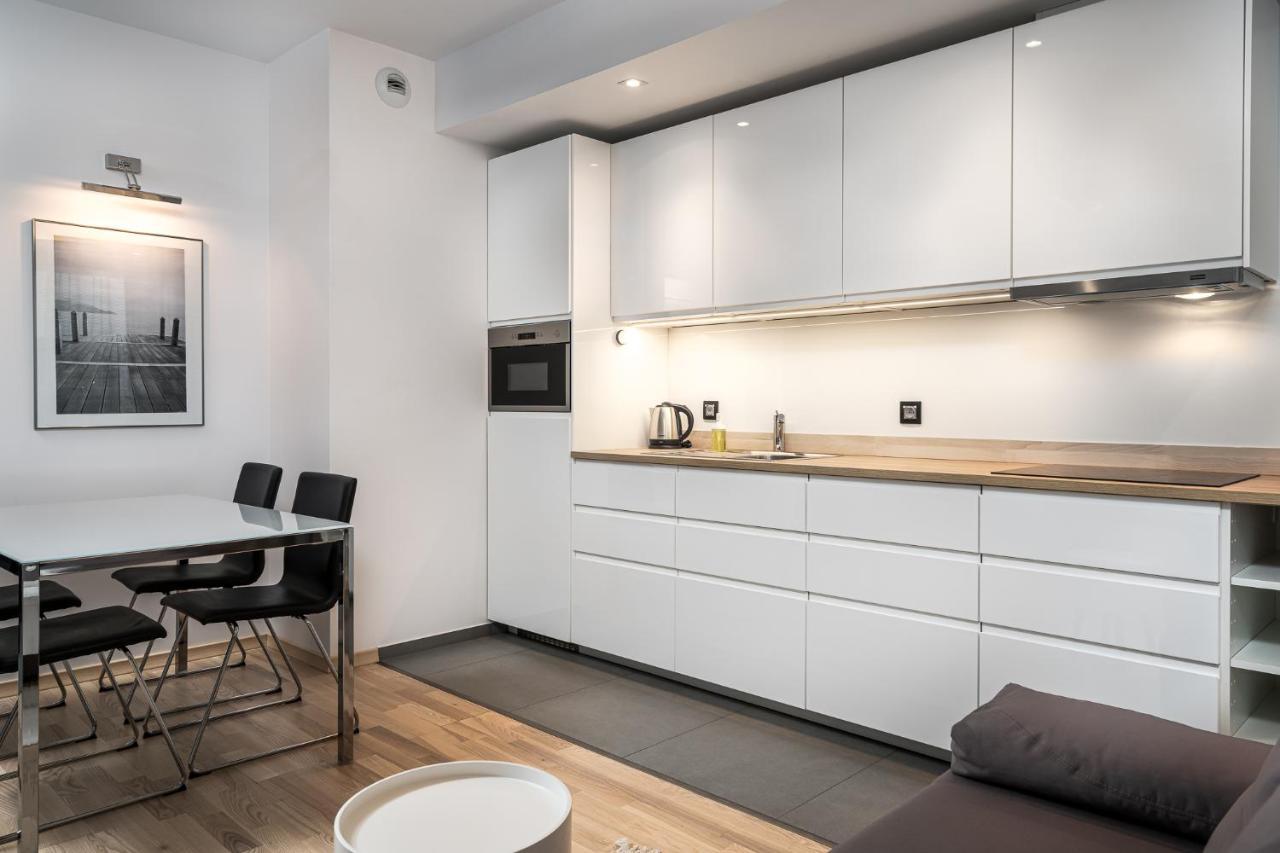 Rentplanet - Apartamenty Atal Tower Breslavia Exterior foto