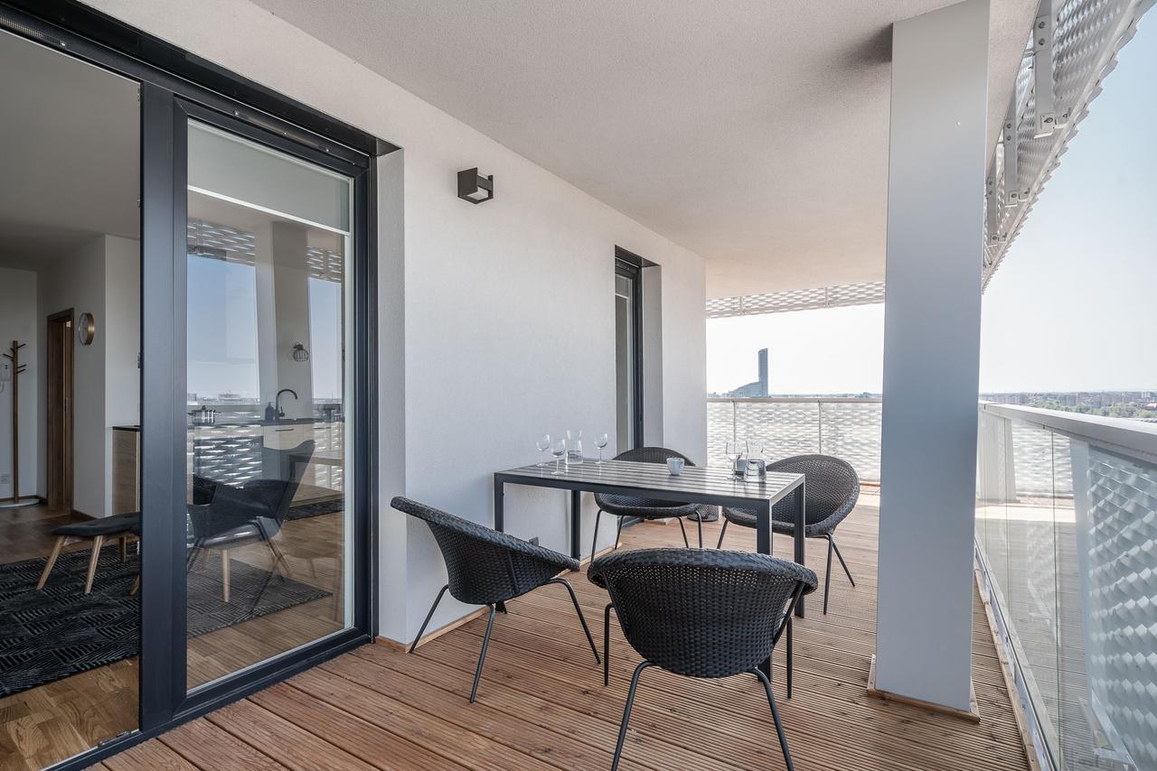 Rentplanet - Apartamenty Atal Tower Breslavia Exterior foto