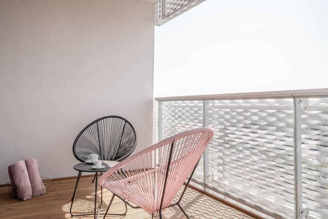 Rentplanet - Apartamenty Atal Tower Breslavia Exterior foto