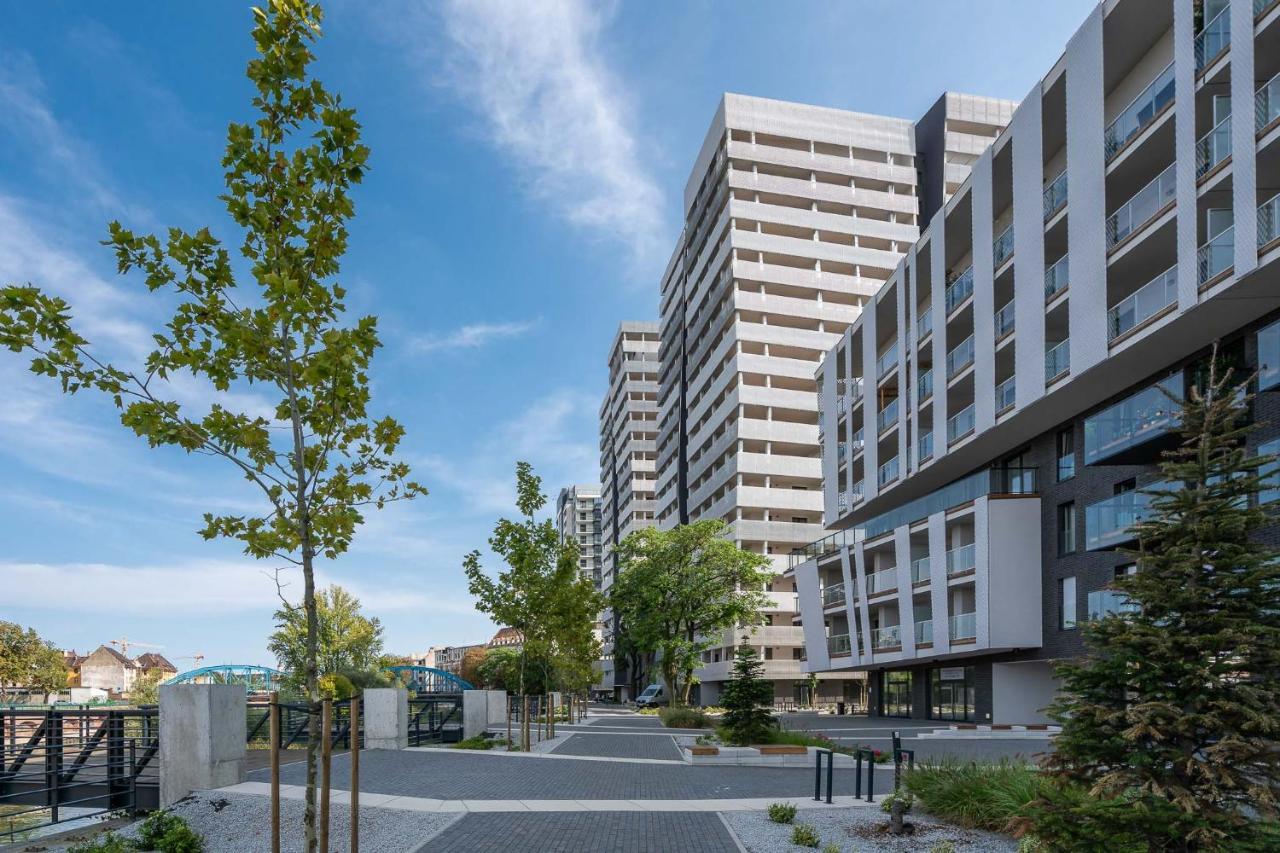Rentplanet - Apartamenty Atal Tower Breslavia Exterior foto